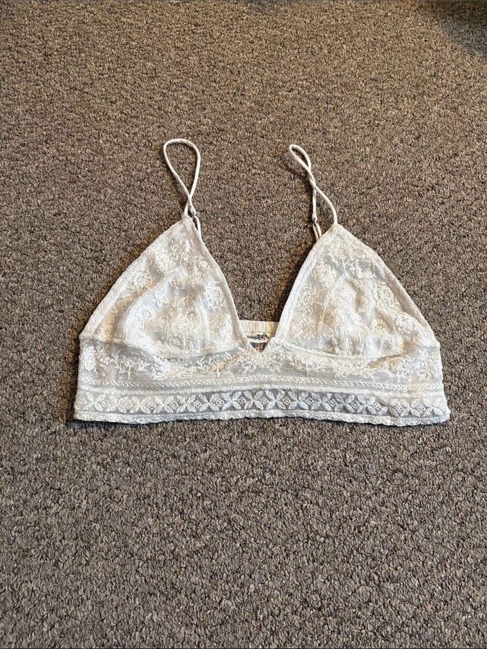 Free People White Lace Bralette - Delicate Floral Design